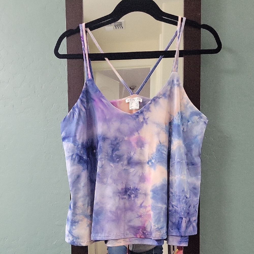 VENUS Women's Purple Tie-Dye Top